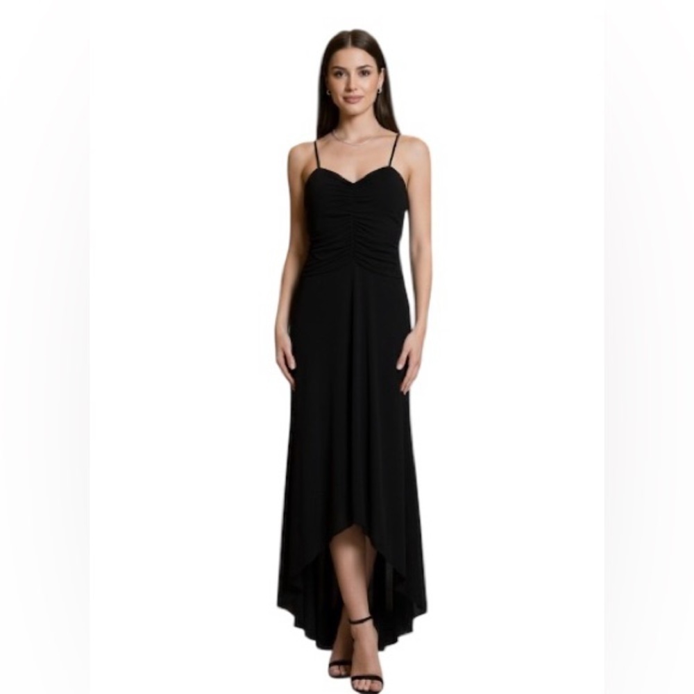 Laundry by Shelli Segal Elegant Black Ruched halter Dress size 6